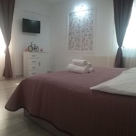 Apartament Liliac Бухарест Экстерьер фото